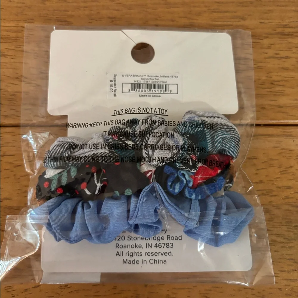 Vera Bradley Scrunchie Set of Three Blue Floral and Striped New